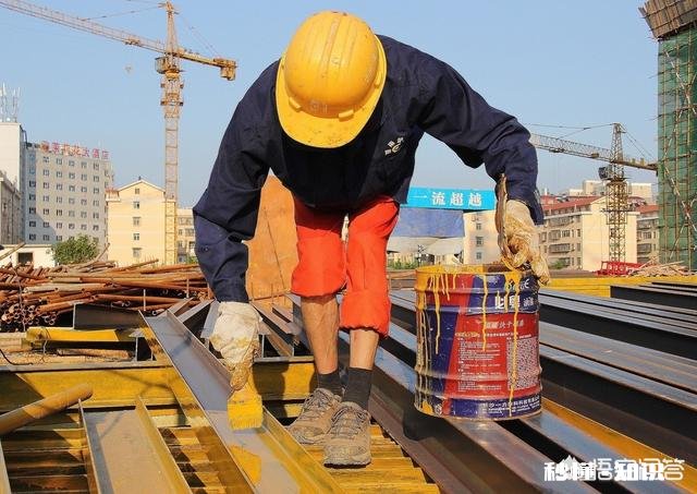 98年男士，现如今负债4万，工作不稳定，我该怎么办