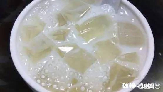 小时候的夏天,我们那儿有凉糕,冰粉,你们那儿都有哪些消暑降温的特色食品
