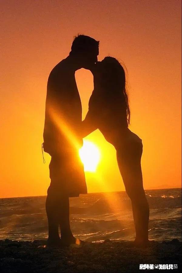 谁能告诉我,嫁给爱情应该是怎么样的