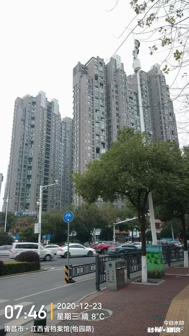 同一地域，为什么感觉农村的气温稍低，而城里的却稍高呢