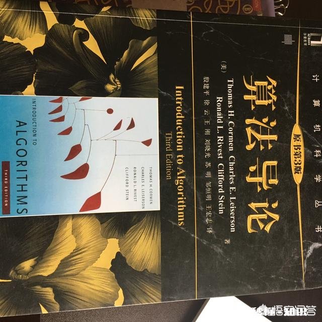 在学习编程时，你觉得必须读的科学书籍有哪些