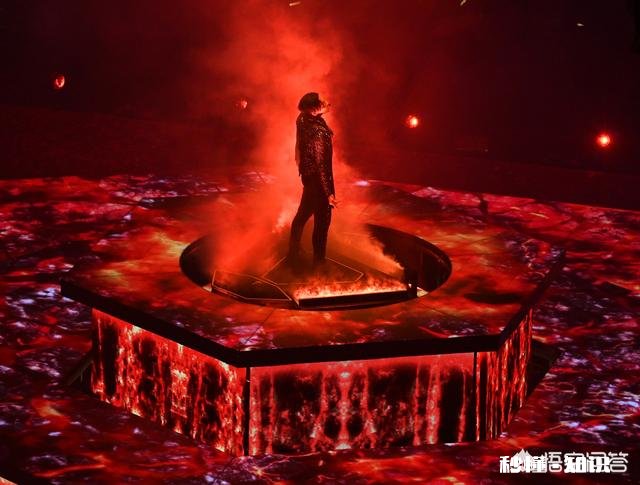 尼康D7000还值得配一个70－200的镜头吗