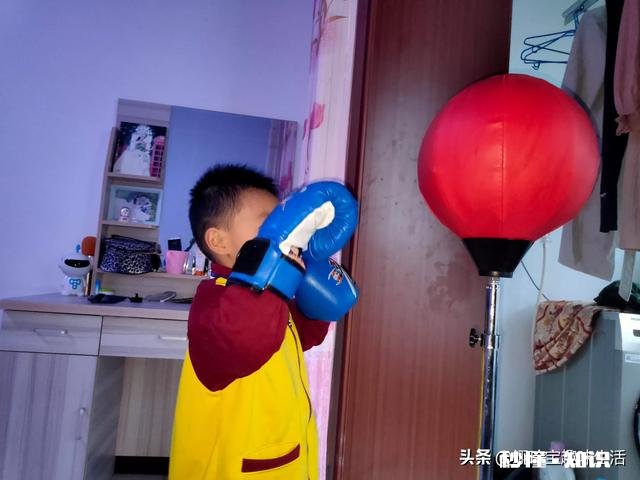 两周男宝宝胆小怎么办