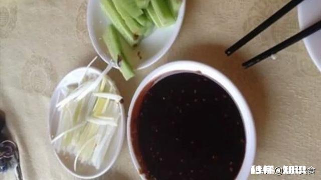 万能的条友有谁懂得烤鸭蘸料汁怎么做，求告知