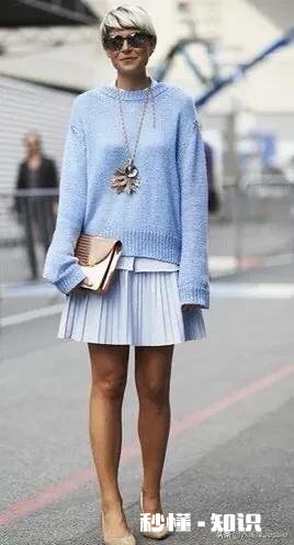 深灰，浅灰，牛仔蓝织毛衣，怎么搭