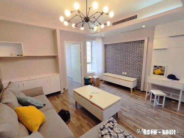 当前疫情严重，房市稍有停滞，无锡西安马上出台救市政策为什么