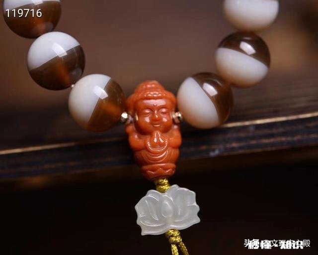 谁知道这是什么珠子价值多少