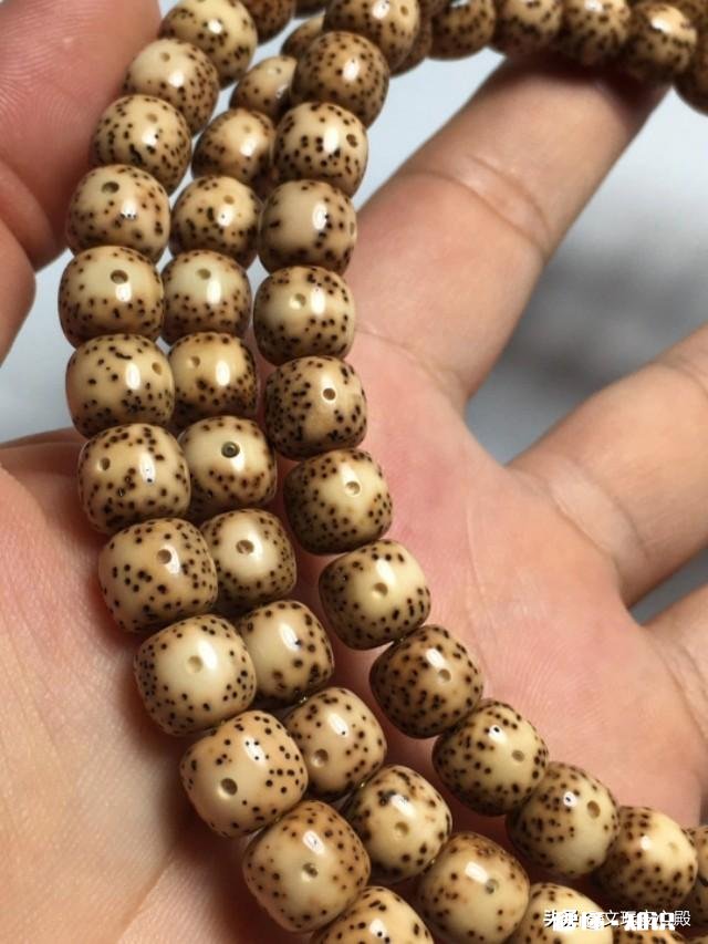 谁知道这是什么珠子价值多少