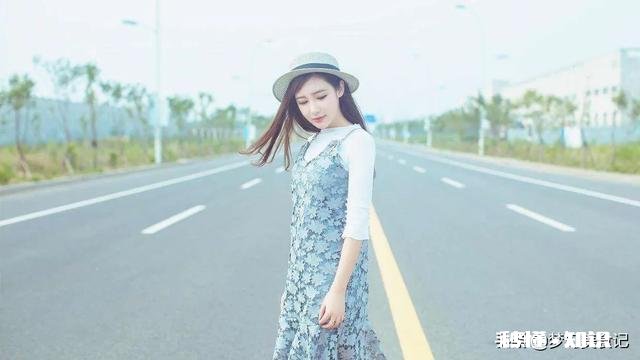 女生在男生面前极力保持形象是对男生有好感的表现吗