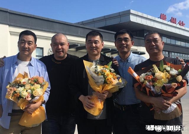 娱乐圈有没有只是单纯的为了演戏，不接任何商业活动的人