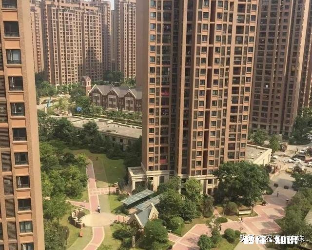 城里有房的农业户口能在老家改建危房吗