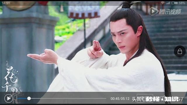 女生健身房练手臂的动作有哪些