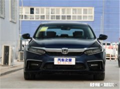 我最近想换一台轿车，预算在25万以内，大神们有没有什么推荐