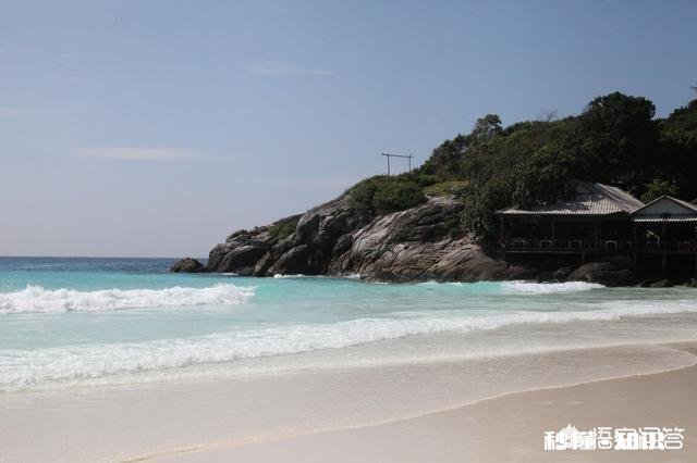 12月中旬去泰国普吉岛，附近岛屿水质最好、适合浮潜的岛有什么值得推荐