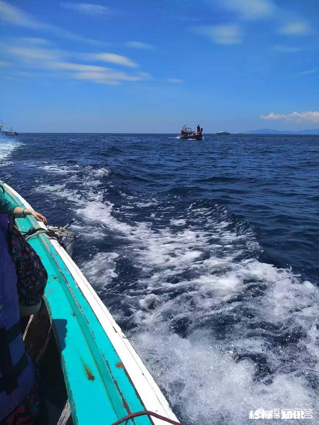 12月中旬去泰国普吉岛，附近岛屿水质最好、适合浮潜的岛有什么值得推荐