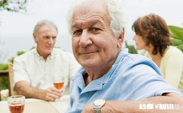 有人说老人身上都有“老人味”，这是为什么