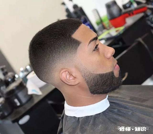 寸头是这个夏天最好的选择吗