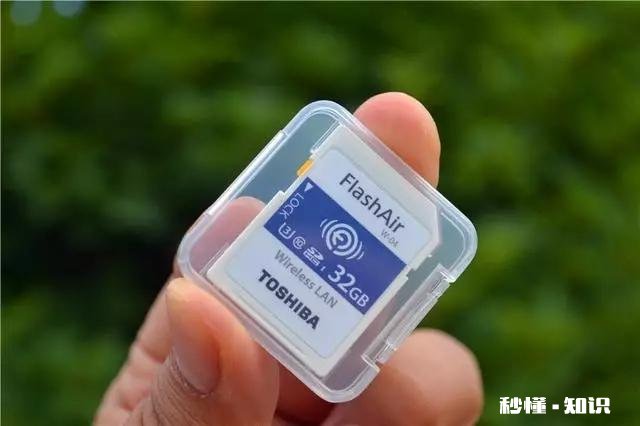 佳能7D支持wifi SD卡吗