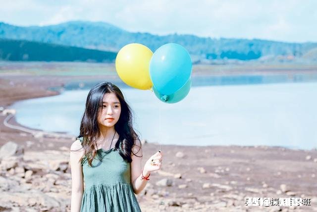 怎么用摄影修图软件ps把人像照片调成小清新色调