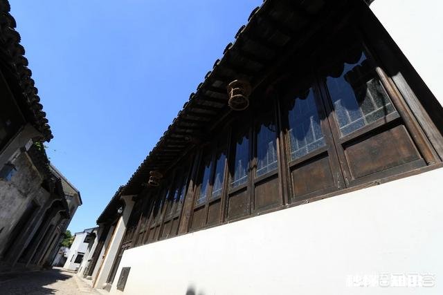 摄影&绘画 作为艺术爱好者,你在拍摄、绘画一幅建筑物作品的时候,通常怎么构图