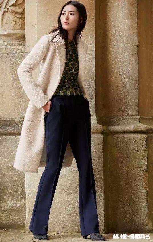 女生冬天该怎样搭配基础色的大衣呢有哪些好的搭配建议呢