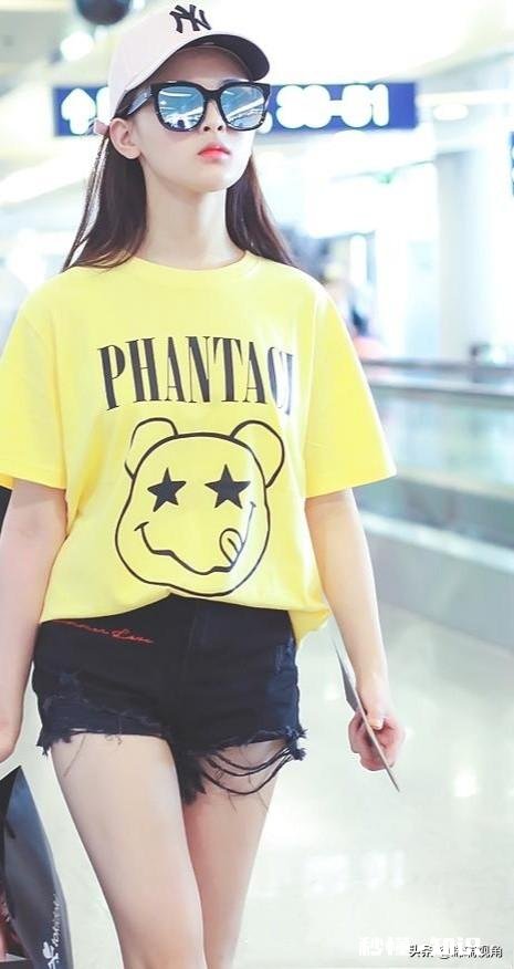 黑色短裤配什么颜色短袖