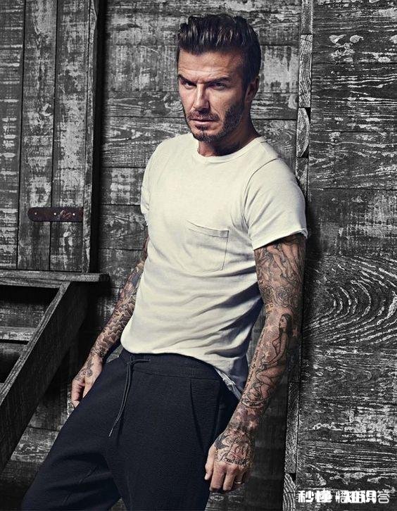 黑色短裤配什么颜色短袖