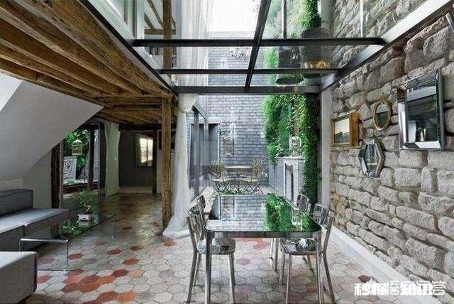 一楼天井搭一半阳光房设计效果图有哪些