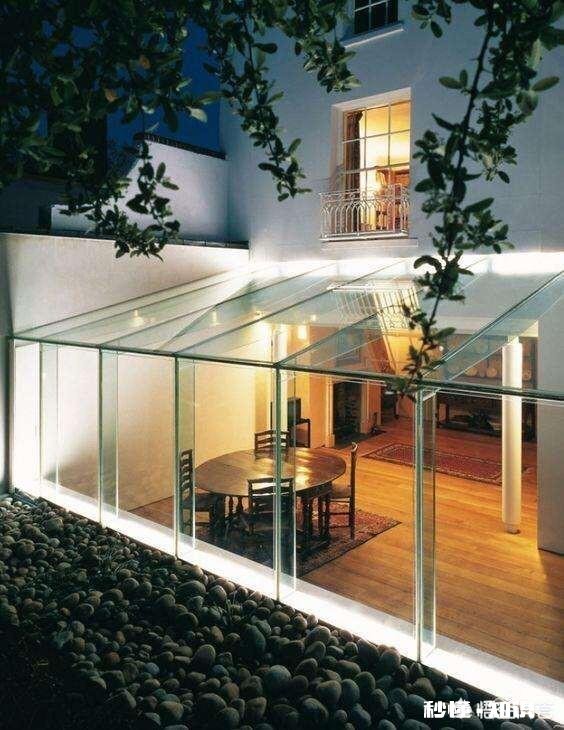 一楼天井搭一半阳光房设计效果图有哪些