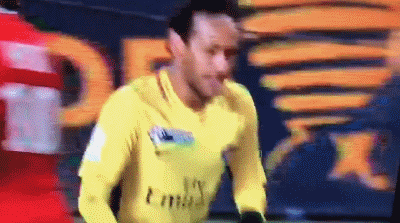 场上非球技戏弄对手，内马尔还需要多久才能成熟