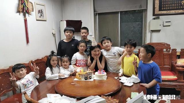 大家更倾向于两胎一男一女，还是三胎两男一女或是两女一男或是一胎无论男女