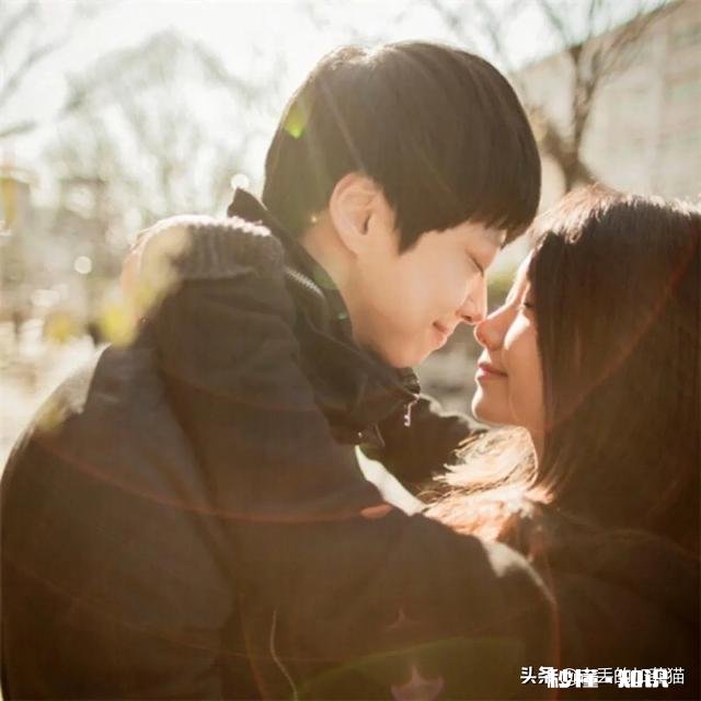 你对大学期间谈恋爱的看法是什么