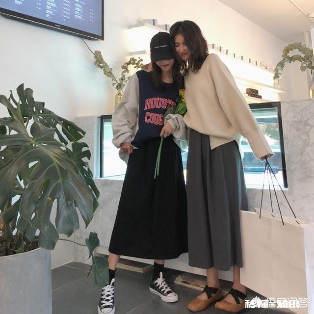 运动鞋可以搭配裙子吗应该怎么搭