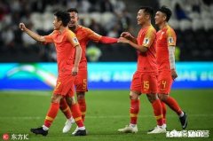 新华社：国足如果击败韩国拿下小组第一，将避开强敌，进入幸运半区，对此你怎么看