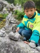 四川甘孜一8岁男孩景区失联7天，搜救还在继续, 你怎么看