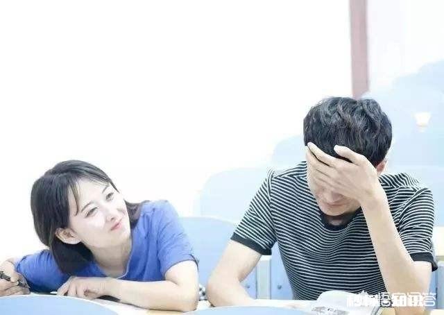 我是27岁的妹子，从未谈过恋爱，和女生很能聊嗨，可是和男生总是无话可说，我该如何中止我的单身狗生涯