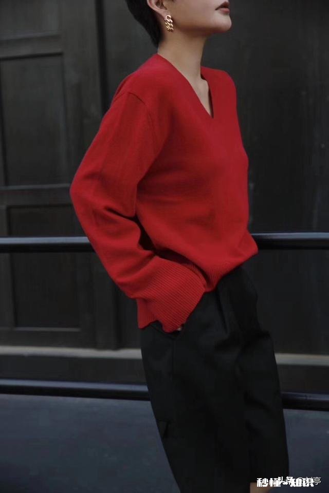 请问25岁左右，怎么才能知道自己适合风格怎么提高衣品谢谢