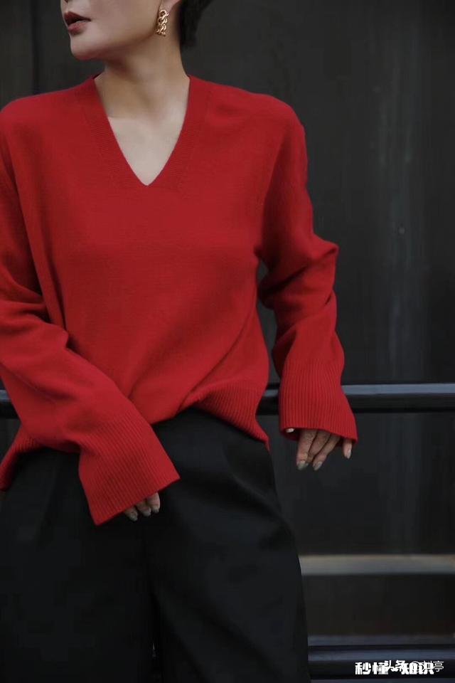 请问25岁左右，怎么才能知道自己适合风格怎么提高衣品谢谢