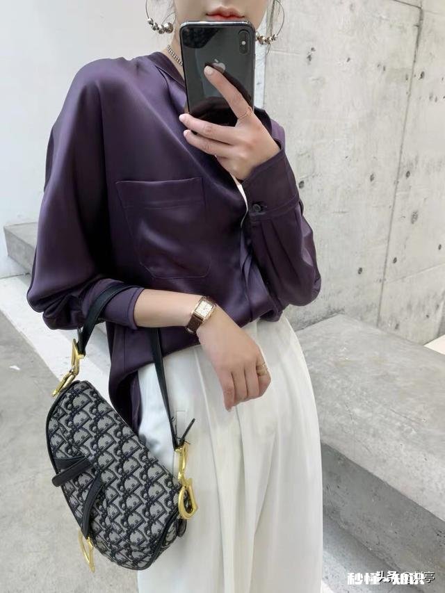 请问25岁左右，怎么才能知道自己适合风格怎么提高衣品谢谢