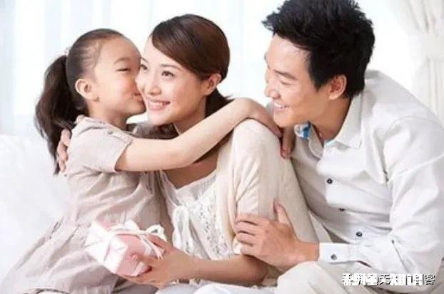 33岁的二胎妈妈是留在老家看孩子还是出去上班