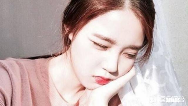 为什么现代女性很多脸上背上都长痘痘