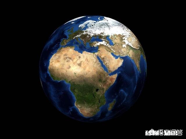 地球是椭圆的，可为什么从太空发回来的地球照片那么圆