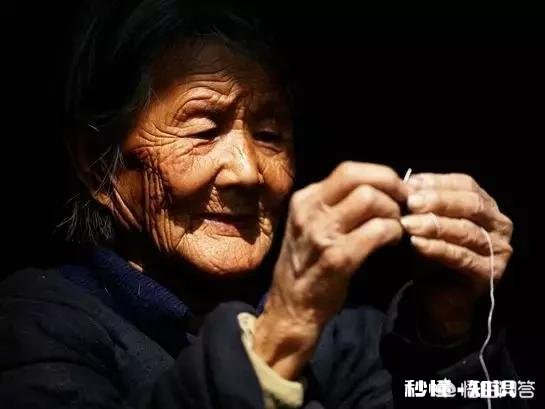 我妈天天要跟我视频聊天抱怨生活，真的很烦！怎么办