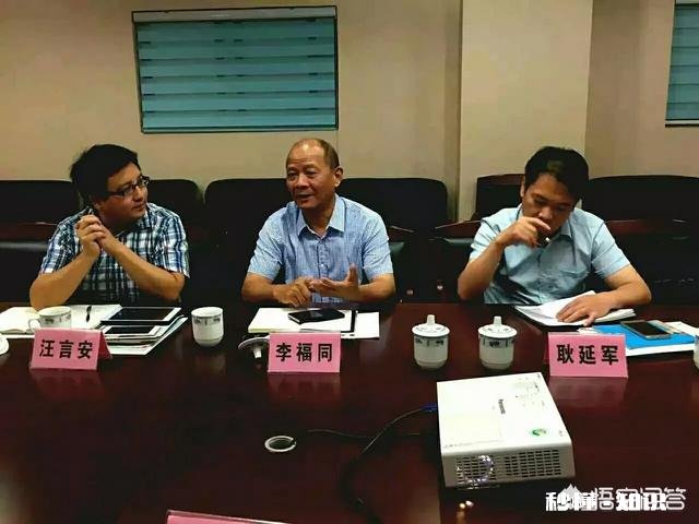 热恋中孩子，我们并没有反对，为什么却对家长产生逆反心理，对家长的话不听，还句句怼