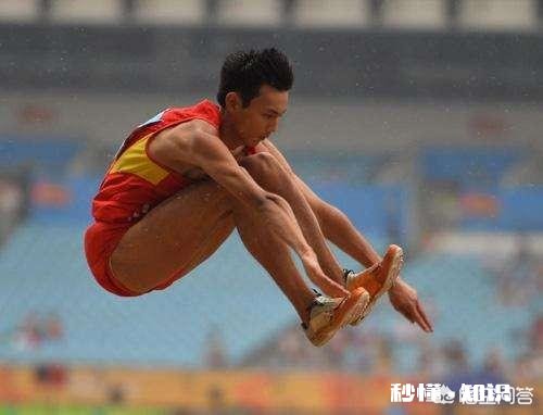 既然惯性与速度没关系。那跳远的时候为什么还要助跑