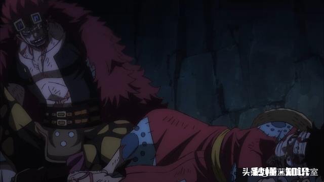 《海贼王》为什么凯多的神龙形态打不过路飞，被路飞瞬秒了