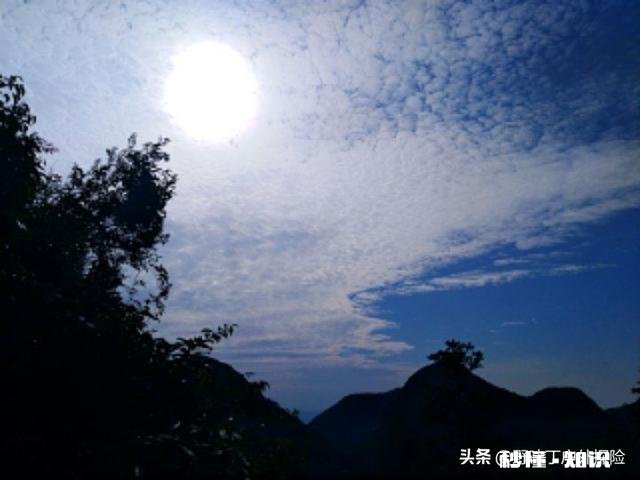 高山流水遇知音，游走山间留踪迹。留下你们的山水风景画，包括雪山，草地，高山