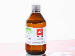 如何清除玻璃上的不干胶