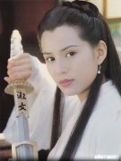 黄蓉和小龙女战斗力比较强，她们的真实功力究竟如何呢