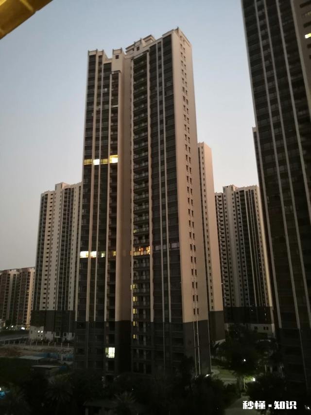 各位大佬好，最近在深圳看好一套房子，总价330中介费要七八万，按揭服五千合理吗